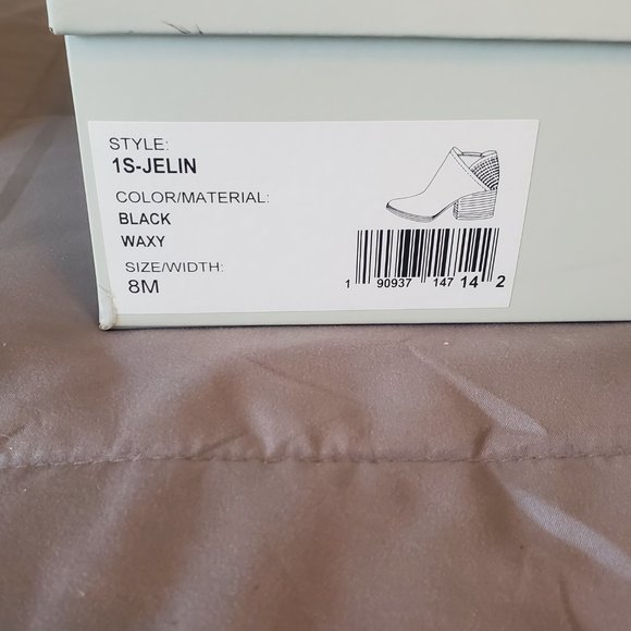 1.  State “Jelin” Leather Ankle Boots - Picture 10 of 10